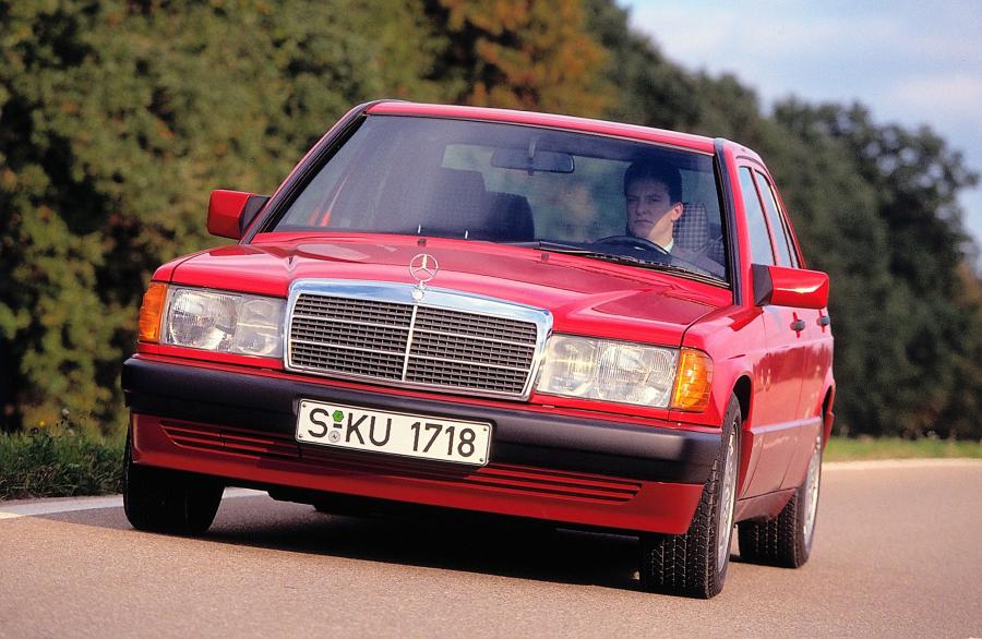  Mercedes-Benz 190 E 1988 года  (фото 11 из 11)